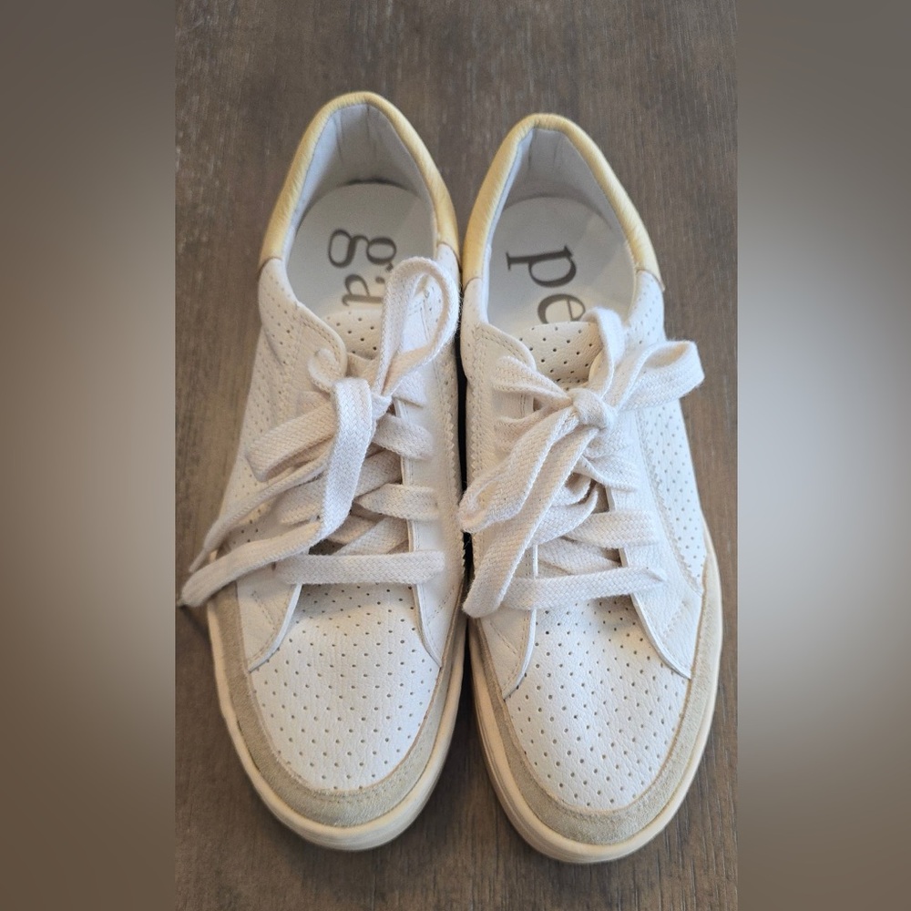 Pedro Garcia Leather Sneakers EU 38 White Beige Suede Trim Made in Spain